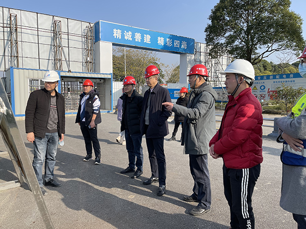 1638849668384488.jpg 向東檢查T2航站樓.jpg